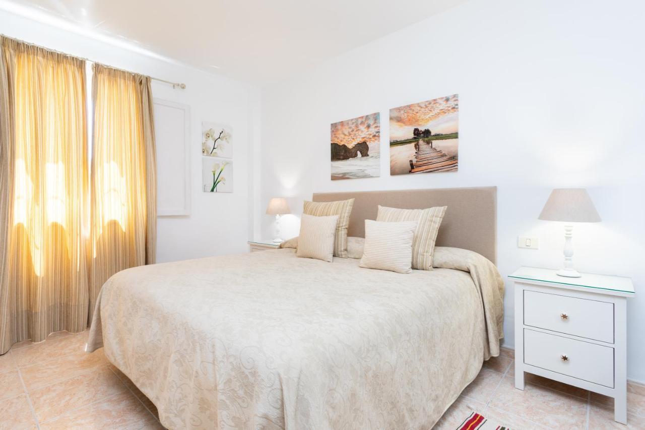 Vivienda Vacacional La Laguna Luxe Exteriör bild